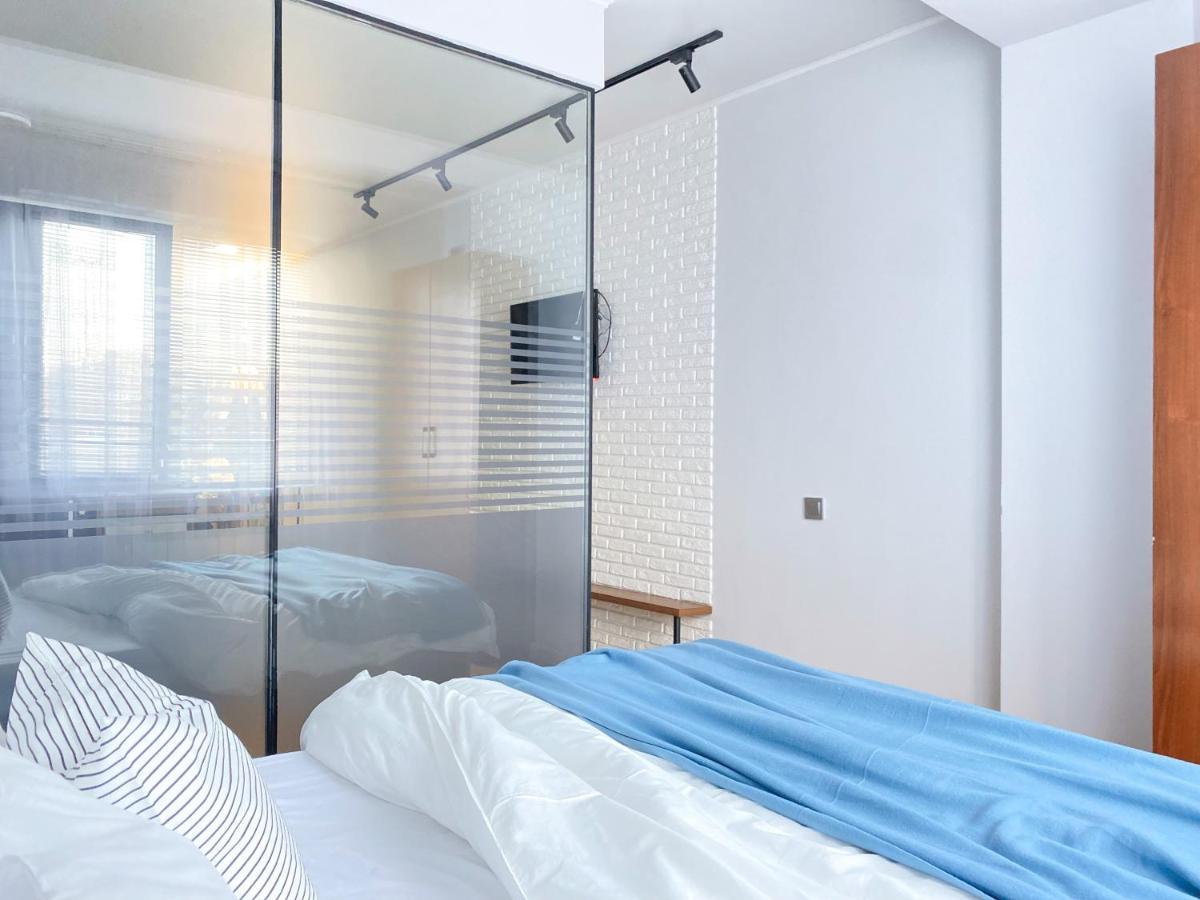 Студия В Стиле Loft В Центре Города Almaty Luaran gambar